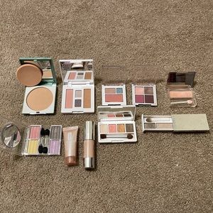 SOLD - Set of 9 Clinique Makeup Items
